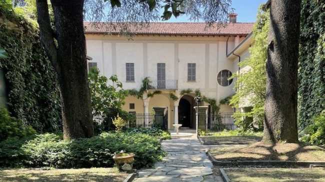 Palazzo Malaspina esterno 2