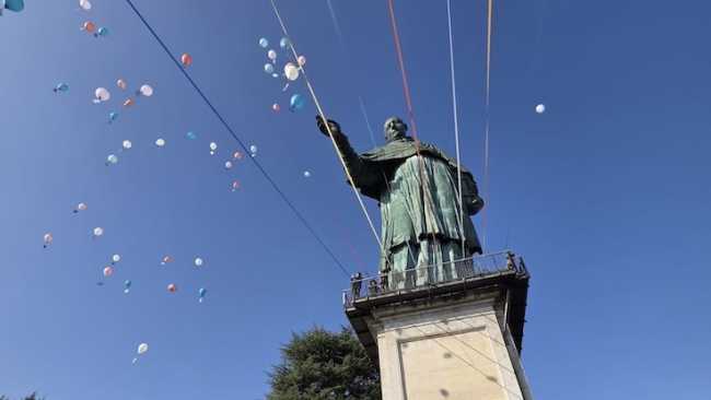 arona san carlo statua festa
