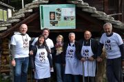 Lo pan ner a Macugnaga con gli "Ofe Mandjini", gli uomini del forno