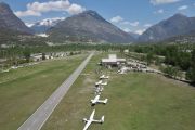 The Gentlemen sbarca in Ossola: riprese all’aviosuperficie per la serie Netflix 