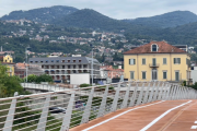 Apre la passerella tra Intra e Pallanza: luci accese, niente cerimonie