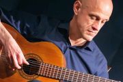 Musica in Quota: gran finale di stagione con la chitarra di Massimiliano Alloisio 