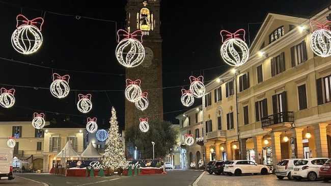 oleggio natale 2024